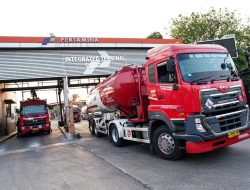 Jaga Kelancaran Distribusi, Pertamina Patra Niaga Kirim Tambahan BBM ke Jember