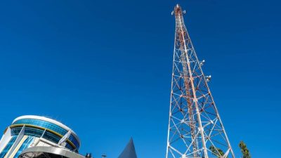 Indosat Buktikan Ketahanan Bisnis: Tetap Untung di Tengah Tekanan Pasar