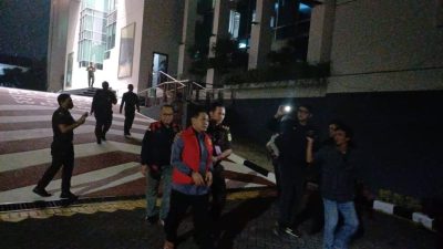 Korupsi Dana Pendidikan Jatim 2017, Mantan Pj Bupati Sidoarjo Ditahan Kejati.