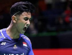 Singkirkan Unggulan Taiwan, Alwi Farhan Lolos 16 Besar Kejuaraan Dunia 2025