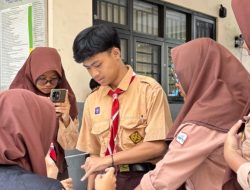 Demokrasi Tanpa Kertas: SMPN 50 Surabaya Jadi Pelopor Pemilu Ramah Lingkungan