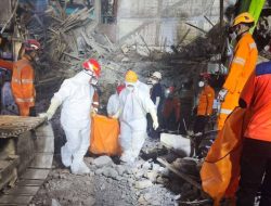 Korban Meninggal Ponpes Al-Khoziny Bertambah Jadi 52 Orang, Evakuasi Terus Dilakukan Hingga Malam