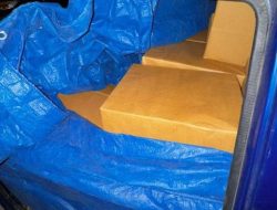 Bea Cukai Malang Gagalkan Pengiriman 240 Ribu Batang Rokok Ilegal