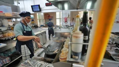 Dukung Kuliner Legendaris, Gas Bumi PGN Jadi Rahasia Dapur Bon Ami Surabaya Lebih Efisien