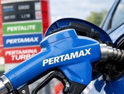 Pertamina Lakukan Build Up Stock Pertamax ke SPBU Bondowoso