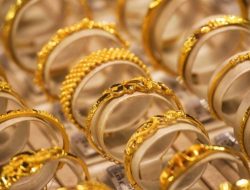 Harga Emas Perhiasan Bervariasi, Raja Emas Naik, Lakuemas Stabil