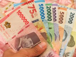 Imbas Kebijakan Trump, Rupiah Tertekan dan Mendekati Rp17.000 per Dolar AS