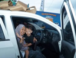 Sering Nonton Dracin di WeTV, Dua Pelanggan Telkomsel di Jatim Menang Mobil