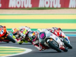 Veda Ega Pratama Ukir Sejarah, Podium Ketiga Moto3 Brasil 2026