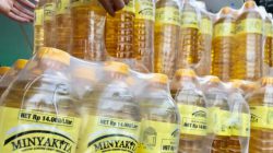 Bulog Jatim Tambah Pasokan 900 Ribu Liter MinyaKita untuk Redam Kelangkaan dan Harga Tinggi