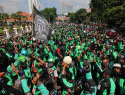 Besok, Ribuan Ojol Jatim Turun ke Jalan Tuntut Perlindungan Hukum