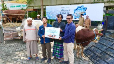 Program Pelindo Berbagi Kurban, PT Terminal Teluk Lamong Bantu Masjid dan Ponpes
