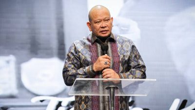 Hadiri Haflah Santri, LaNyalla Tekankan Pentingnya Benteng Moral Generasi Muda