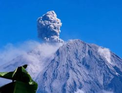 Status Masih Siaga, Gunung Semeru Alami Lima Kali Erupsi dalam Beberapa Jam