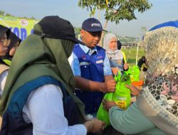 TPS Dukung Ketahanan Pangan Warga Lakarsantri Melalui Program DOKAR Baksose Suroboyo