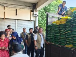 Tekan Inflasi, Bulog Surabaya Gelontorkan 12 Ribu Ton Beras SPHP dan Jutaan Liter Minyak Goreng