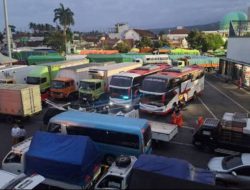 Kemacetan Ketapang Mengular, Polda Jatim Minta Layanan Penyeberangan Dipercepat