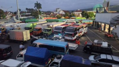 Kemacetan Ketapang Mengular, Polda Jatim Minta Layanan Penyeberangan Dipercepat