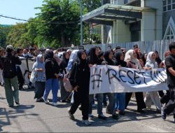 Mahasiswa UINSA Surabaya Bergerak, Desak Pergantian Kepemimpinan Rektor Muzakki