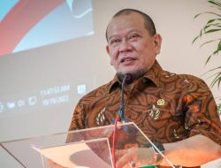 Rahmat Erwin Persembahkan Emas untuk Indonesia di Asian Games 2026, Rekor Dunia Pecah